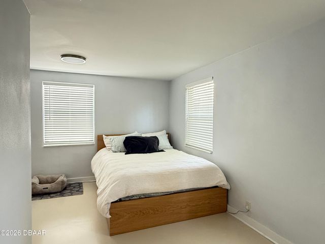 308 Due East Street, New Smyrna Beach, FL 32169