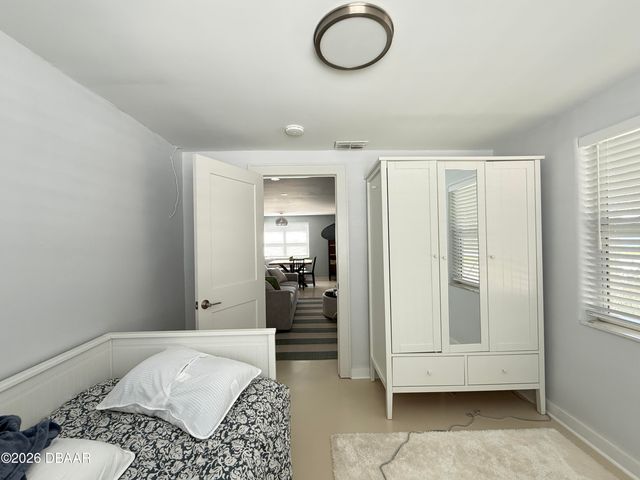 308 Due East Street, New Smyrna Beach, FL 32169