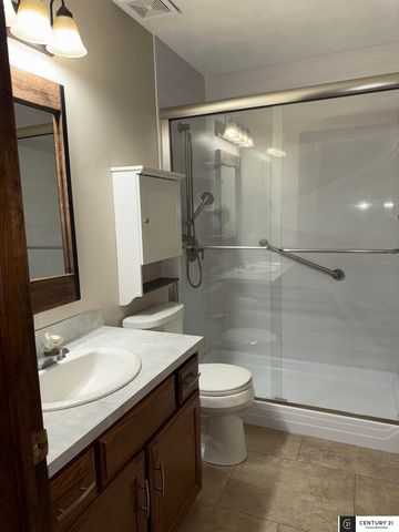 3432 Faye Drive, Bellevue, NE 68123