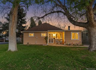 4800 S Fox Street, Englewood, CO 80110