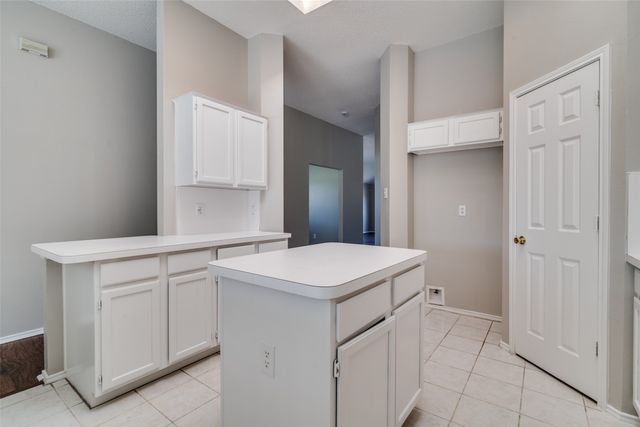7302 Armstrong Lane, Rowlett, TX 75089