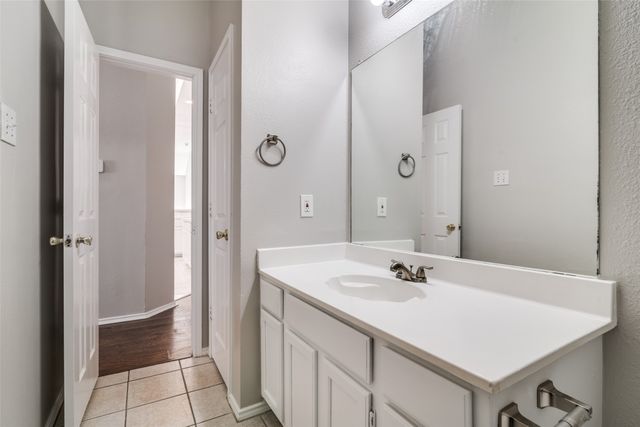 7302 Armstrong Lane, Rowlett, TX 75089