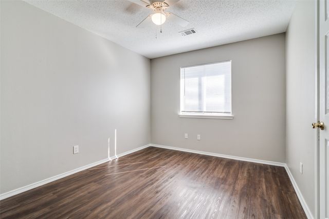 7302 Armstrong Lane, Rowlett, TX 75089