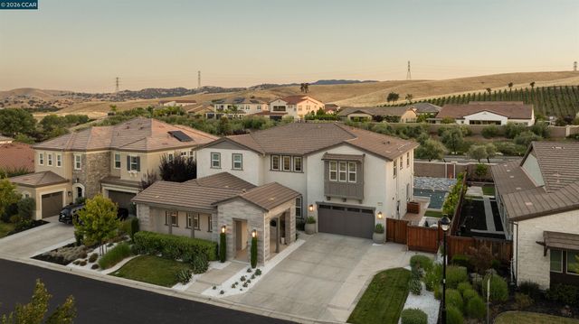 1993 Old Vine Pl, Brentwood, CA 94513