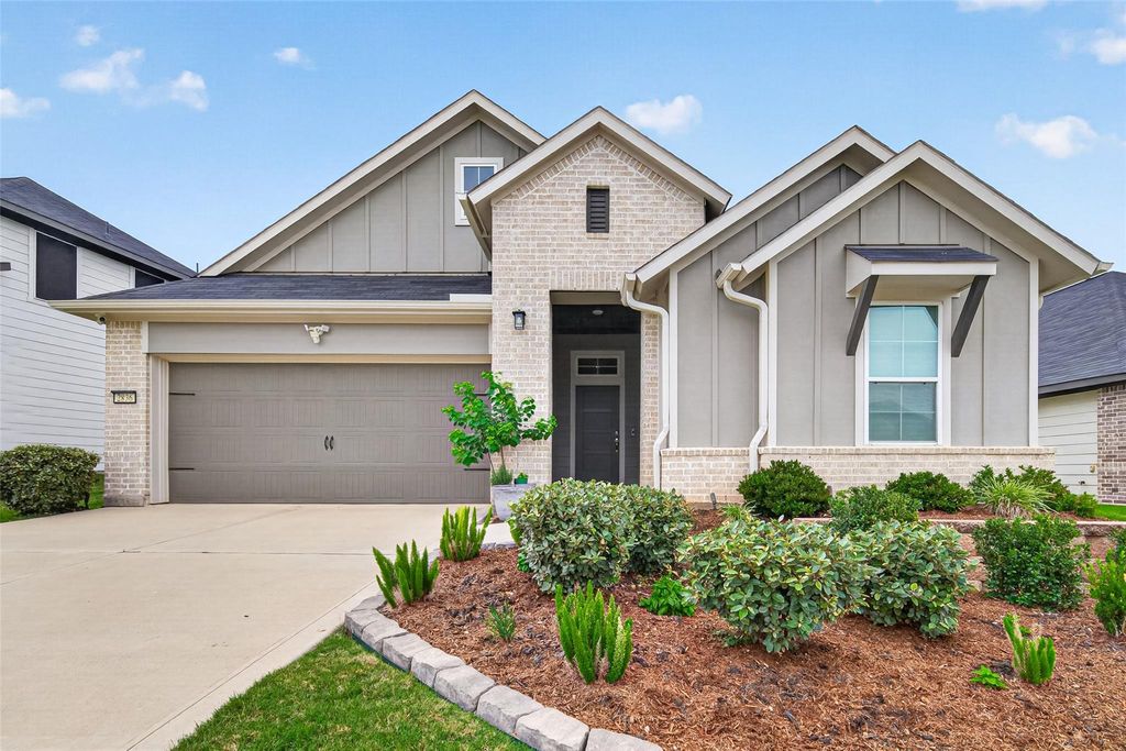 2836 Terrace Grove Drive, Conroe, TX 77304