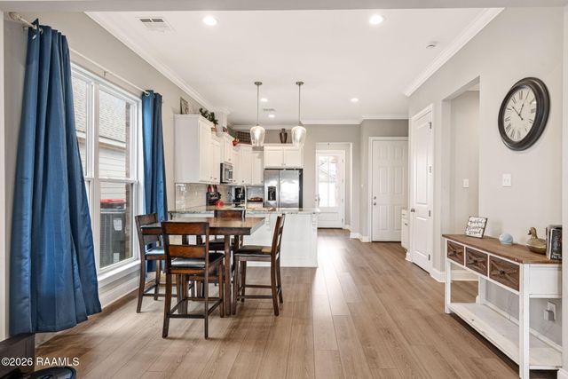 201 Adry Lane, Youngsville, LA 70592