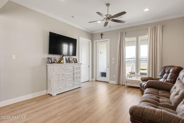 201 Adry Lane, Youngsville, LA 70592