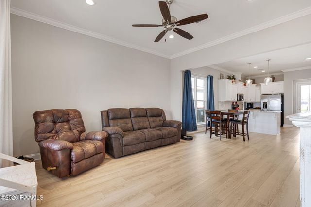 201 Adry Lane, Youngsville, LA 70592