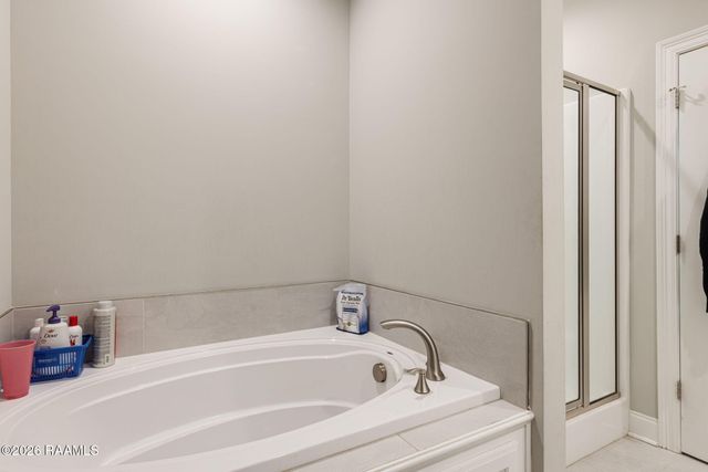 201 Adry Lane, Youngsville, LA 70592