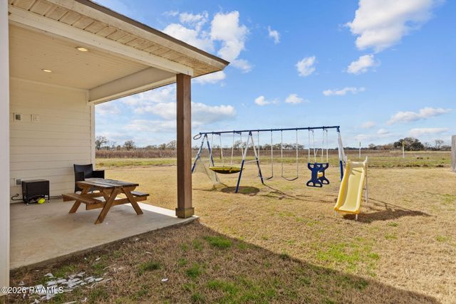 201 Adry Lane, Youngsville, LA 70592