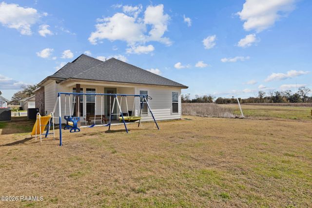 201 Adry Lane, Youngsville, LA 70592