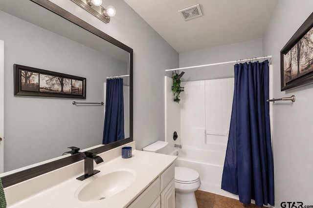 268 Cass Circle, Flint, TX 75762