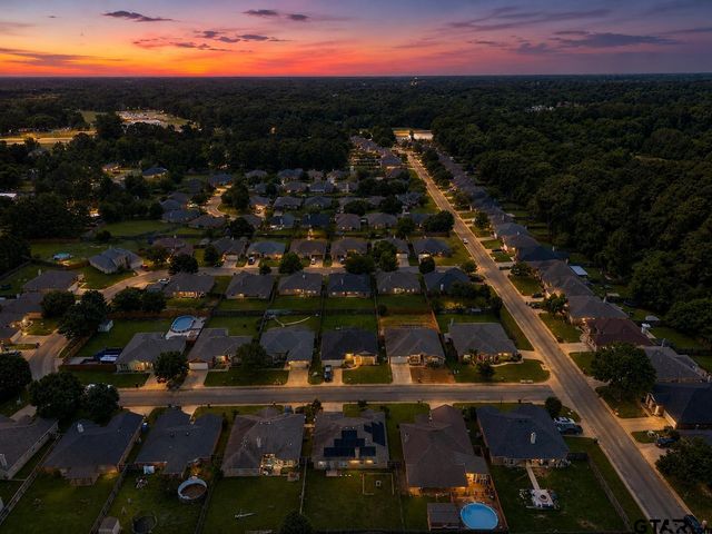 268 Cass Circle, Flint, TX 75762