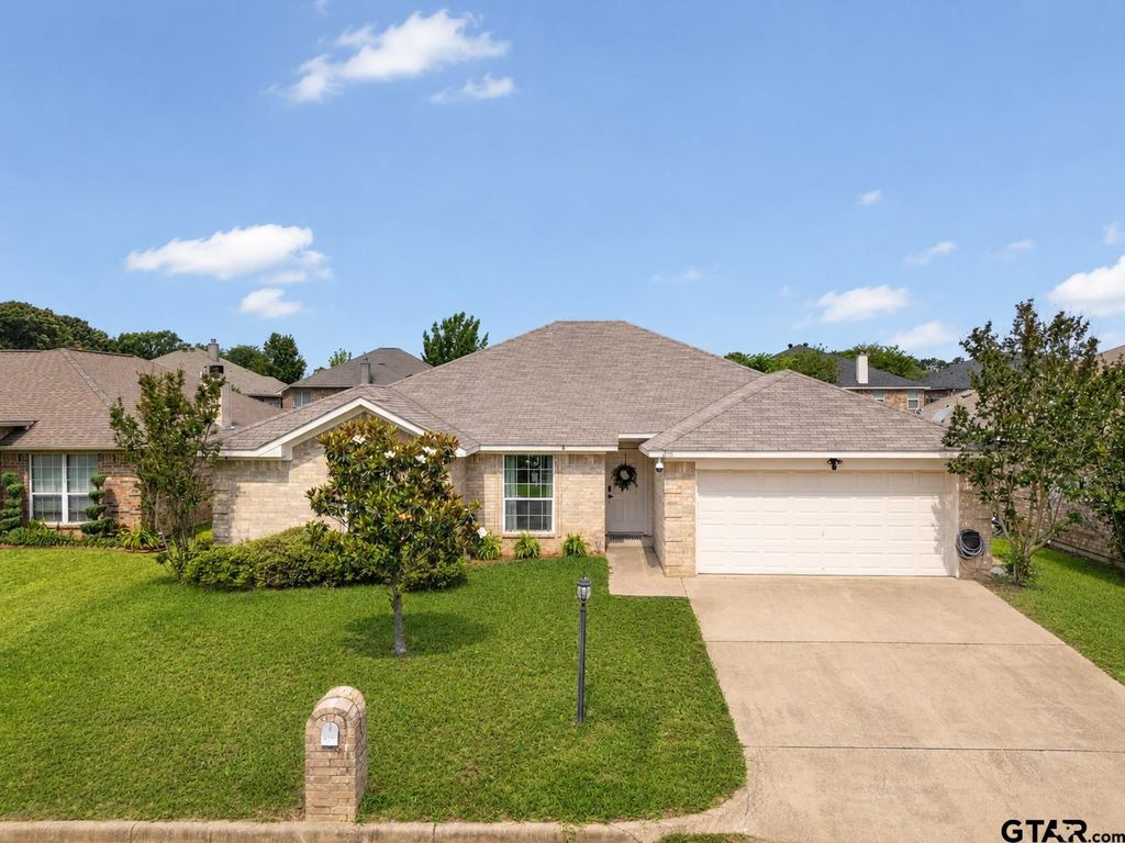 268 Cass Circle, Flint, TX 75762