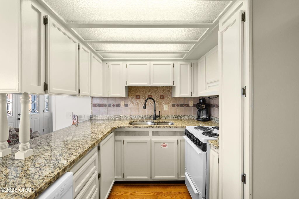 Image 14 of property listing at 689 Seashell Drive, Panama City Beach, FL 32408