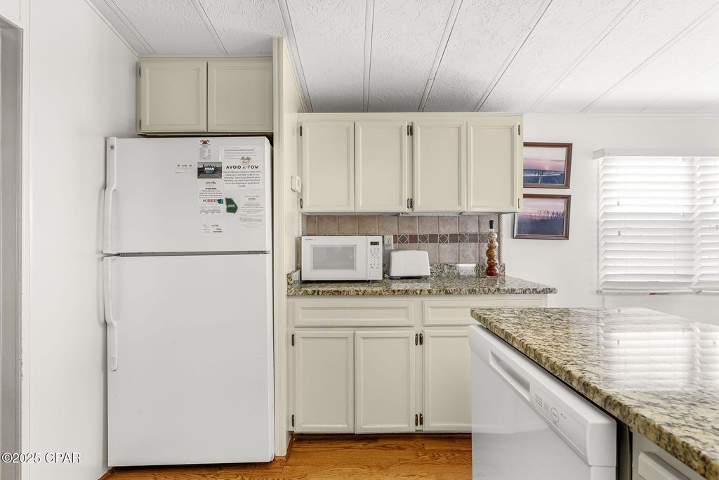 Image 16 of property listing at 689 Seashell Drive, Panama City Beach, FL 32408