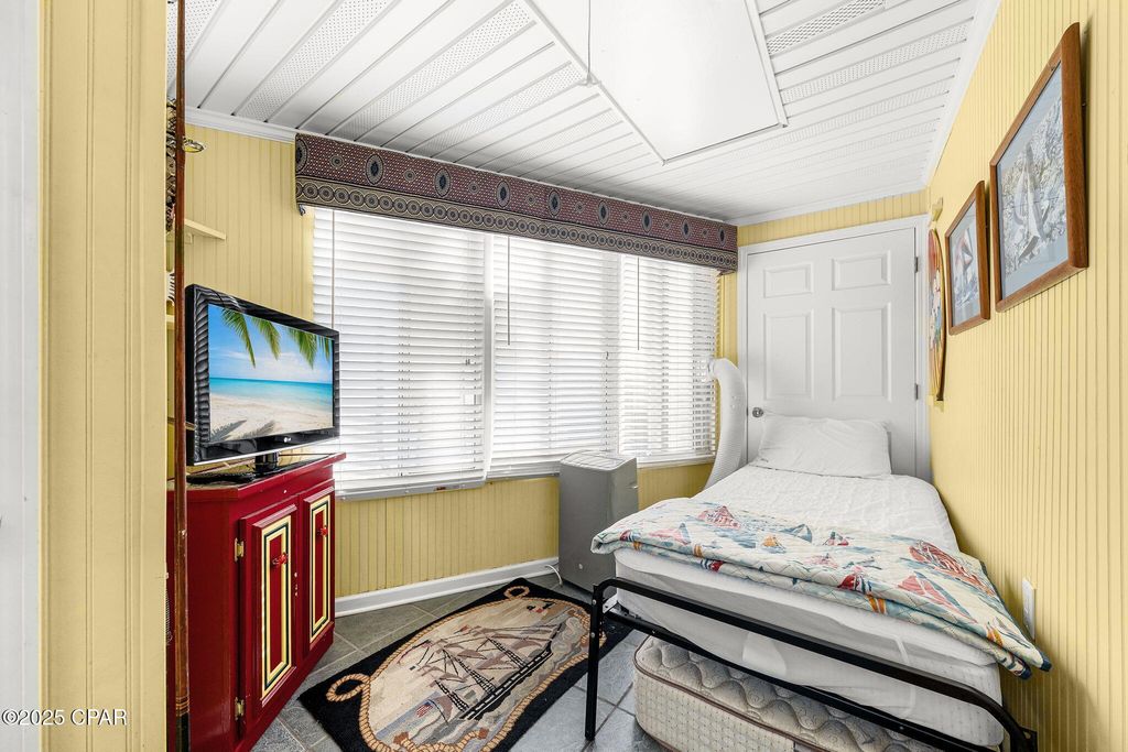 Image 19 of property listing at 689 Seashell Drive, Panama City Beach, FL 32408