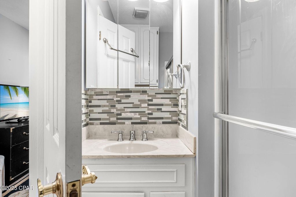 Image 23 of property listing at 689 Seashell Drive, Panama City Beach, FL 32408