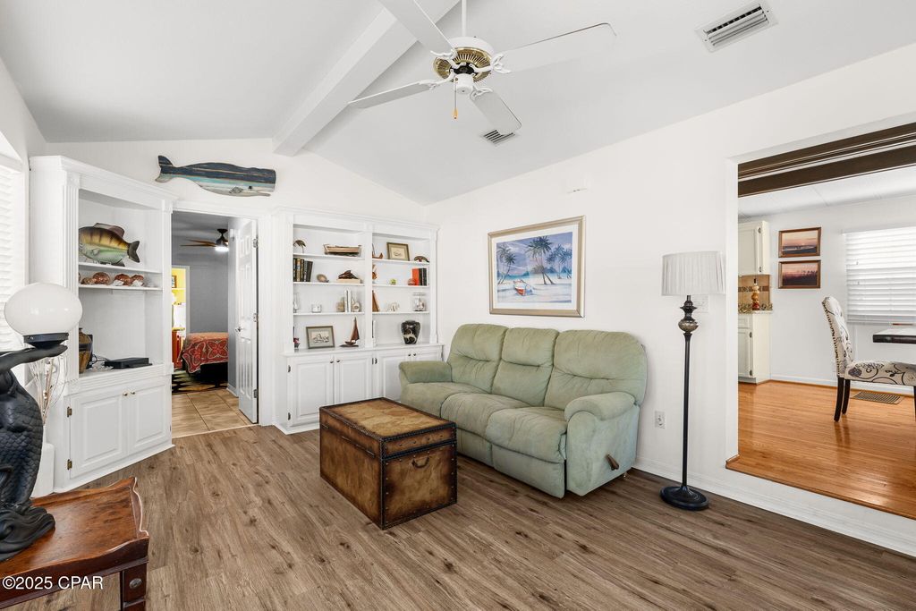 Image 9 of property listing at 689 Seashell Drive, Panama City Beach, FL 32408