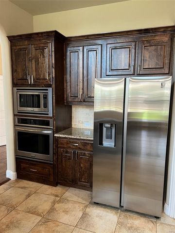 2473 Kingsgate Drive, Little Elm, TX 75068