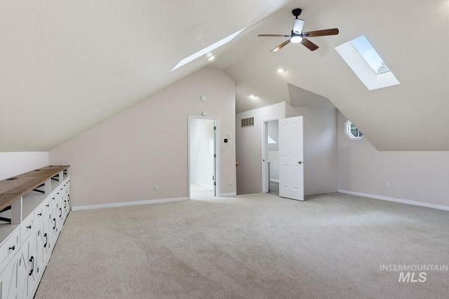 2480 E Roanoke Dr, Boise, ID 83712