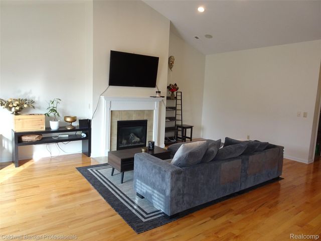 1191 Alameda Boulevard, Troy, MI 48085