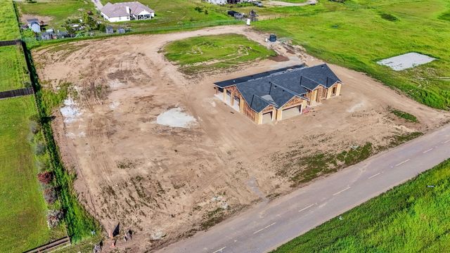 21250 Del Monte Road, Madera, CA 93638