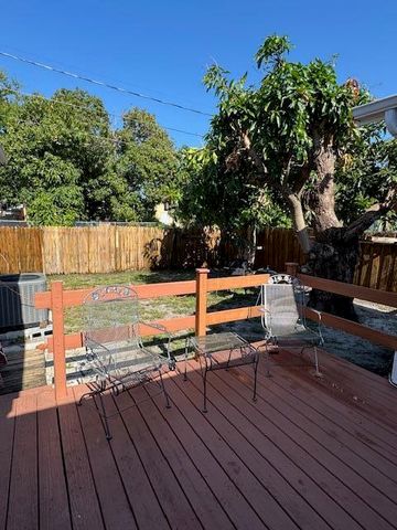 507 S D Street Building 2, Lake Worth Beach, FL 33460