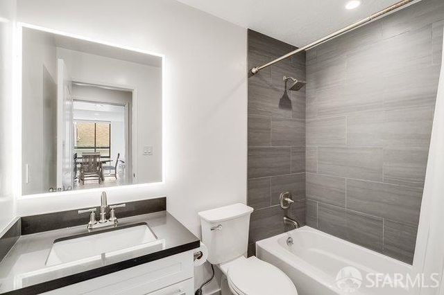 1000 Franklin Street 205, San Francisco, CA 94109