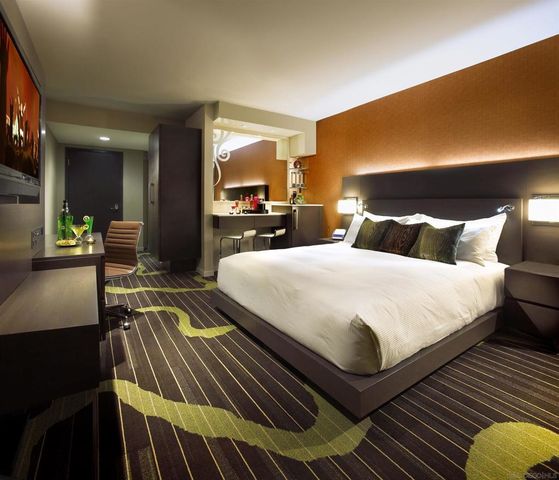 207 5TH Ave 507, San Diego, CA 92101