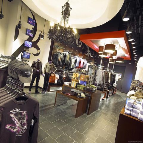 207 5TH Ave 507, San Diego, CA 92101