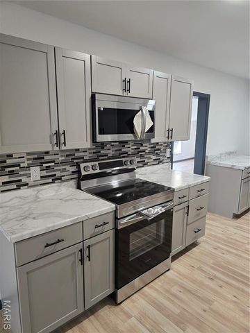 3038 Circle Drive, Granite City, IL 62040