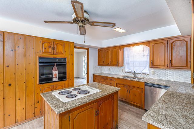 1650 Danciger Drive, Fort Worth, TX 76112