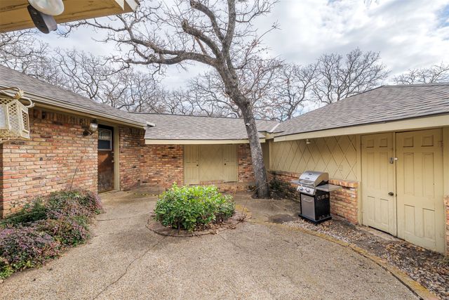 1650 Danciger Drive, Fort Worth, TX 76112