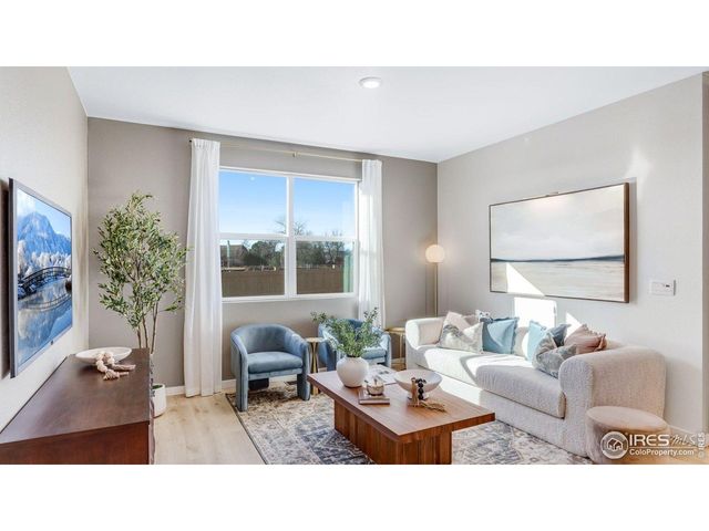 1402 Mullers Dr, Windsor, CO 80550