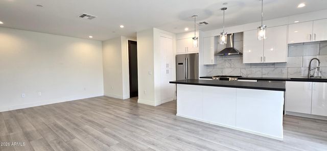 506 S HARDY Drive 1007, Tempe, AZ 85281