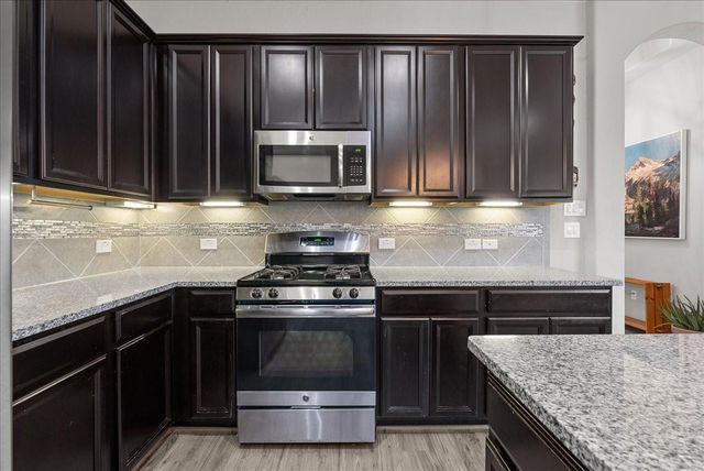 4818 Ladona Court, League City, TX 77573