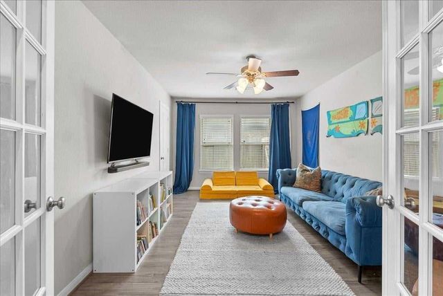 4818 Ladona Court, League City, TX 77573