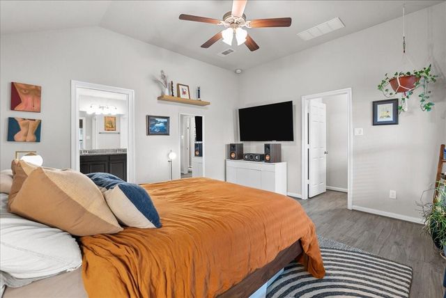 4818 Ladona Court, League City, TX 77573