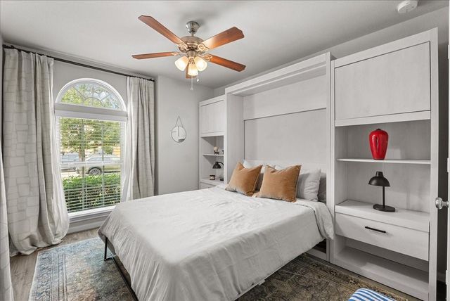 4818 Ladona Court, League City, TX 77573