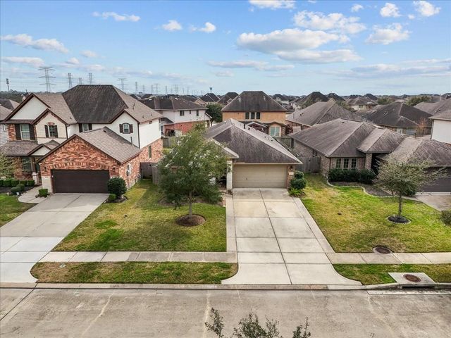 4818 Ladona Court, League City, TX 77573