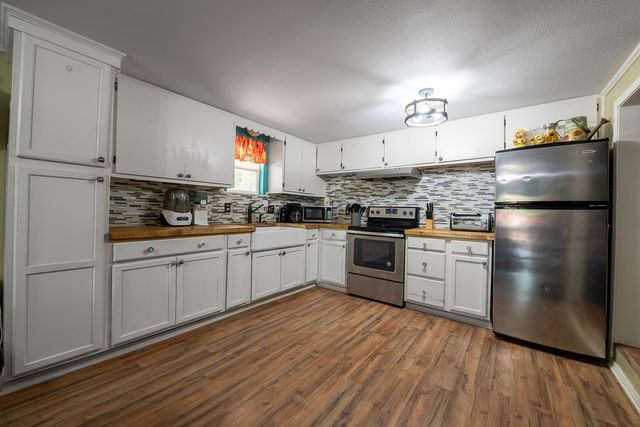 294 County road 4470, Winnsboro, TX 75494