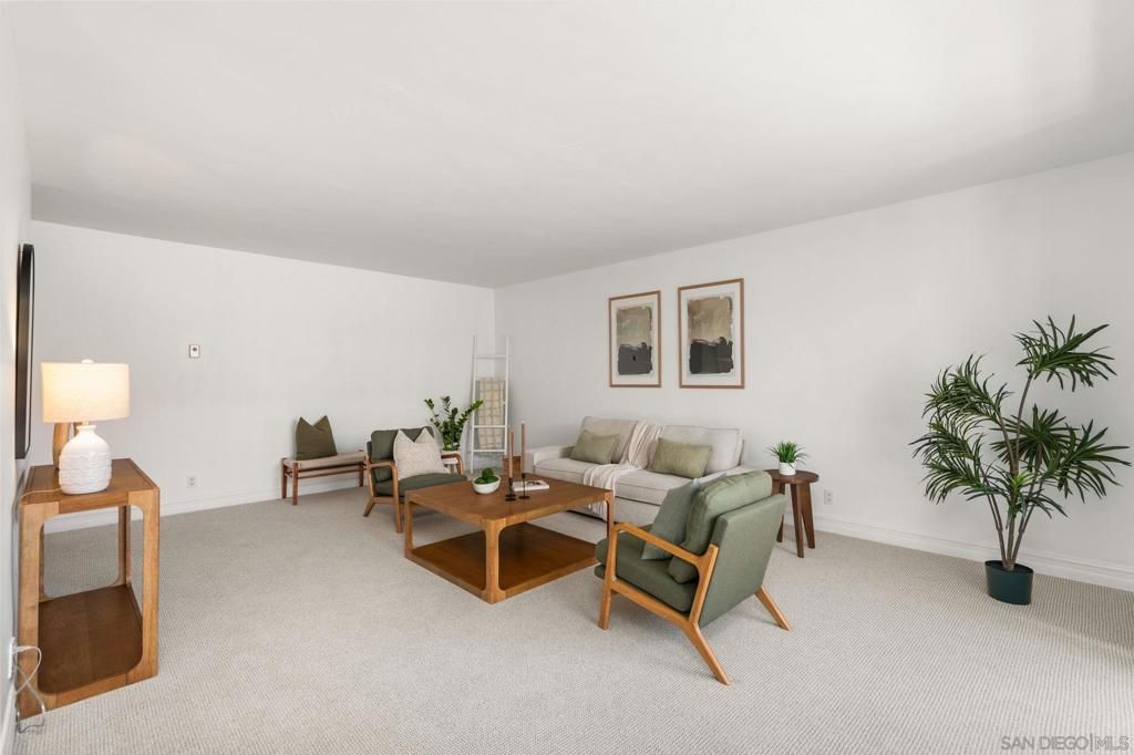 Image 3 of property listing at 8641 Lake Murray 16, San Diego, CA 92119