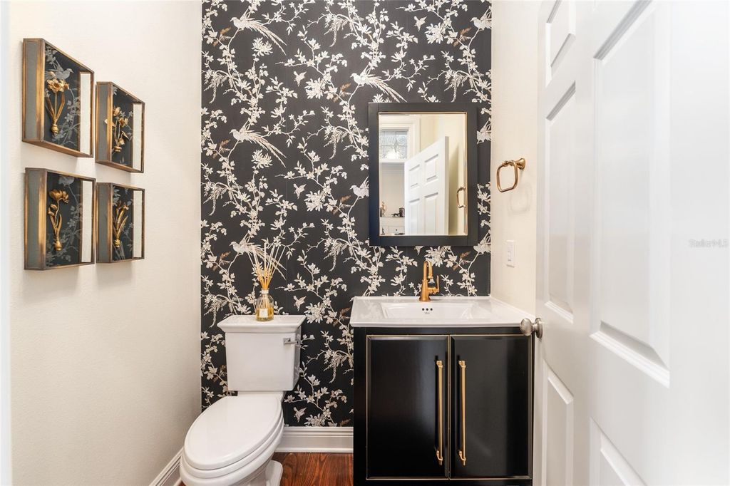 Image 27 of property listing at 33 LAKE WOOD CIRCLE, Ocala, FL 34482