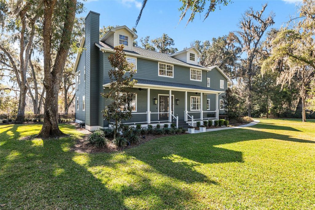 Image 53 of property listing at 33 LAKE WOOD CIRCLE, Ocala, FL 34482