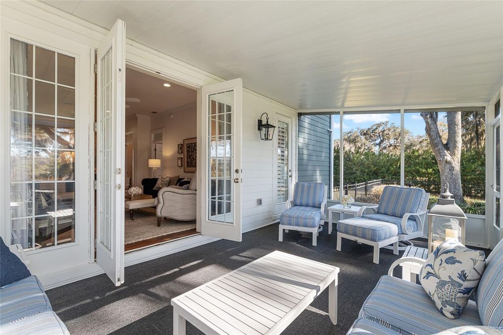 Image 59 of property listing at 33 LAKE WOOD CIRCLE, Ocala, FL 34482