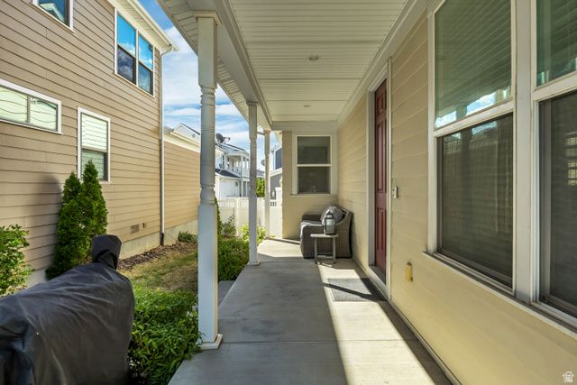 5023 W CURRANT DR, South Jordan, UT 84009