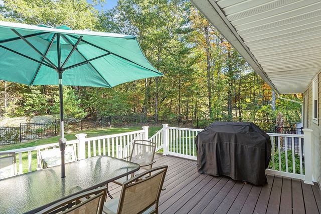48 Woodworth Ave, Fitchburg, MA 01420