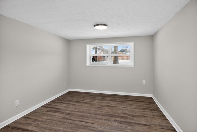 702 Kenway Street, Berea, KY 40403