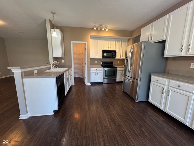 7435 Sycamore Run Drive, Indianapolis, IN 46237